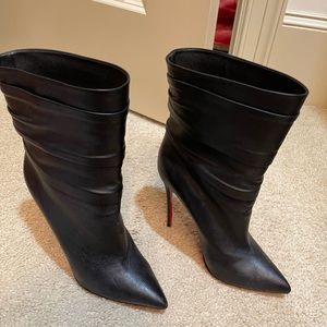 Christian Louboutin Ankle Boot size 40
